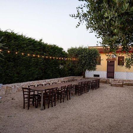 Villa Patrizia-Luxury Villa Mottola Esterno foto