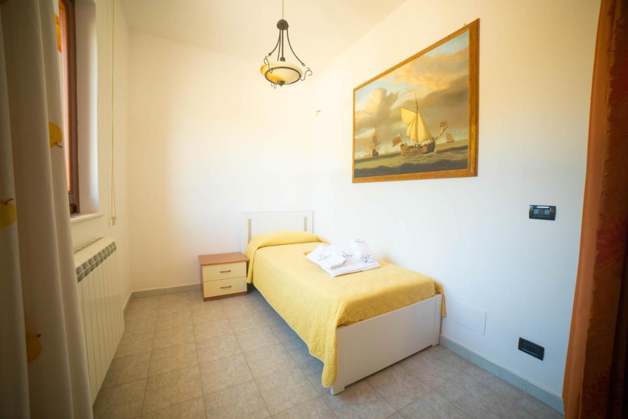 Villa Patrizia-Luxury Villa Mottola Esterno foto
