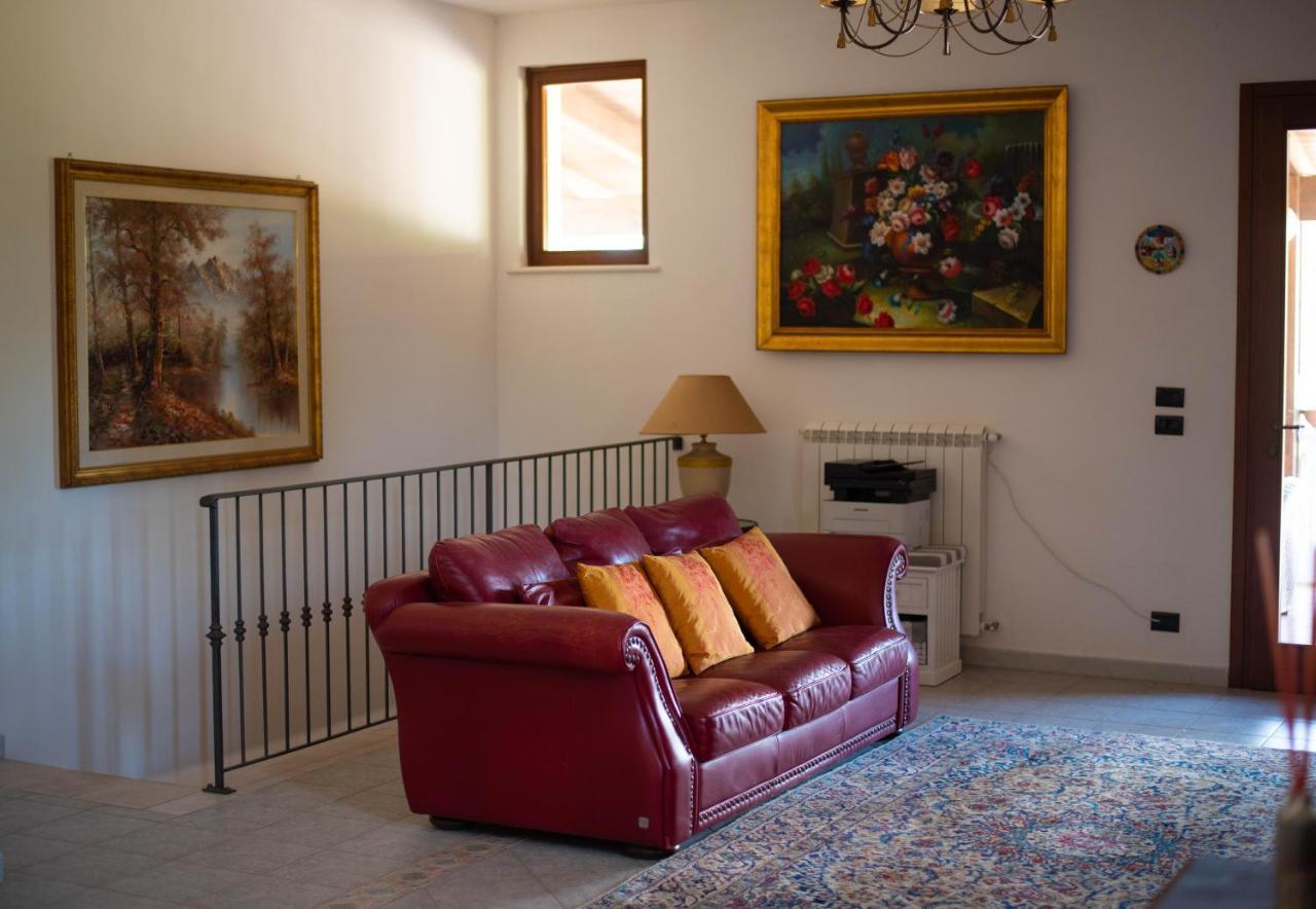 Villa Patrizia-Luxury Villa Mottola Esterno foto