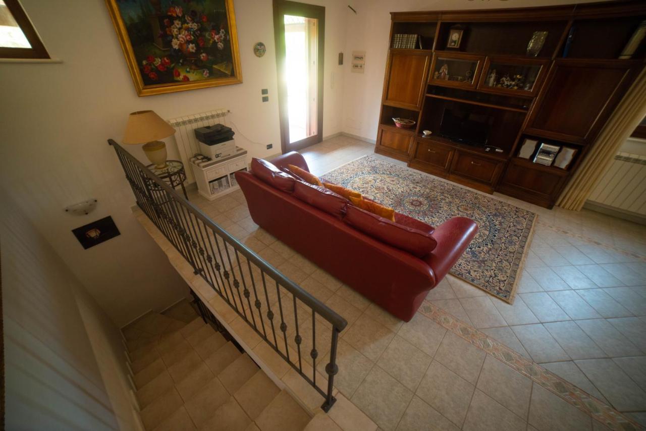 Villa Patrizia-Luxury Villa Mottola Esterno foto