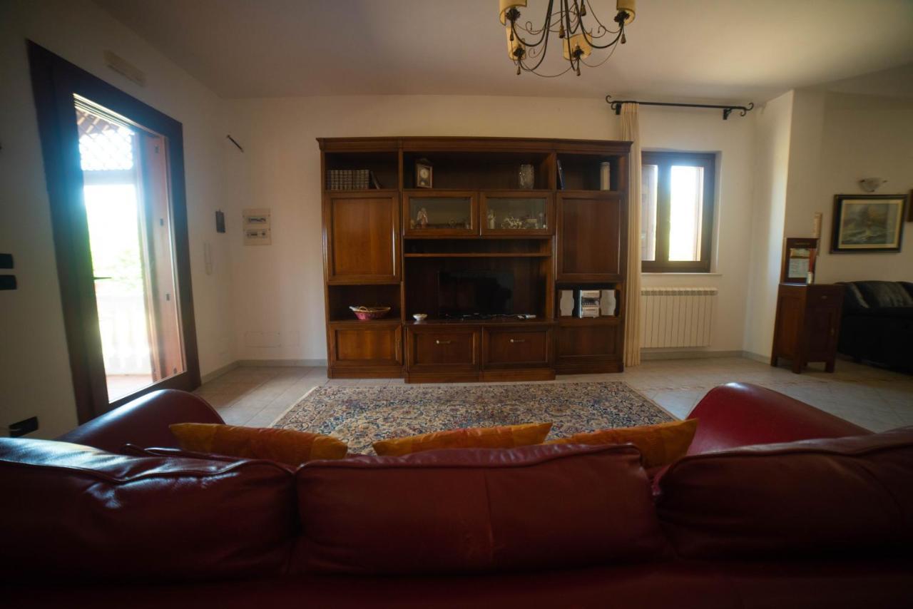 Villa Patrizia-Luxury Villa Mottola Esterno foto