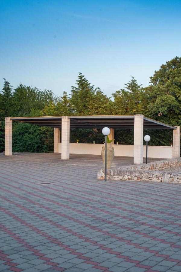 Villa Patrizia-Luxury Villa Mottola Esterno foto