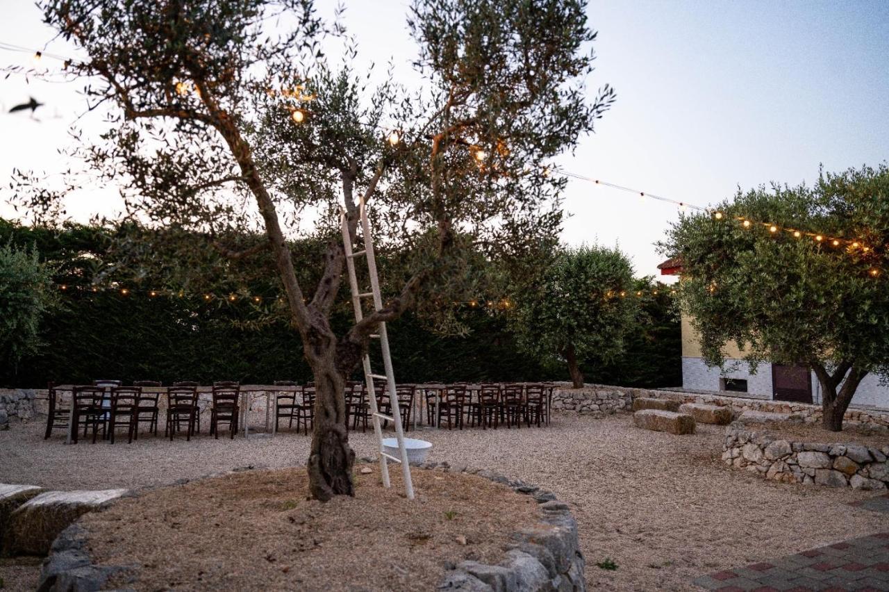 Villa Patrizia-Luxury Villa Mottola Esterno foto