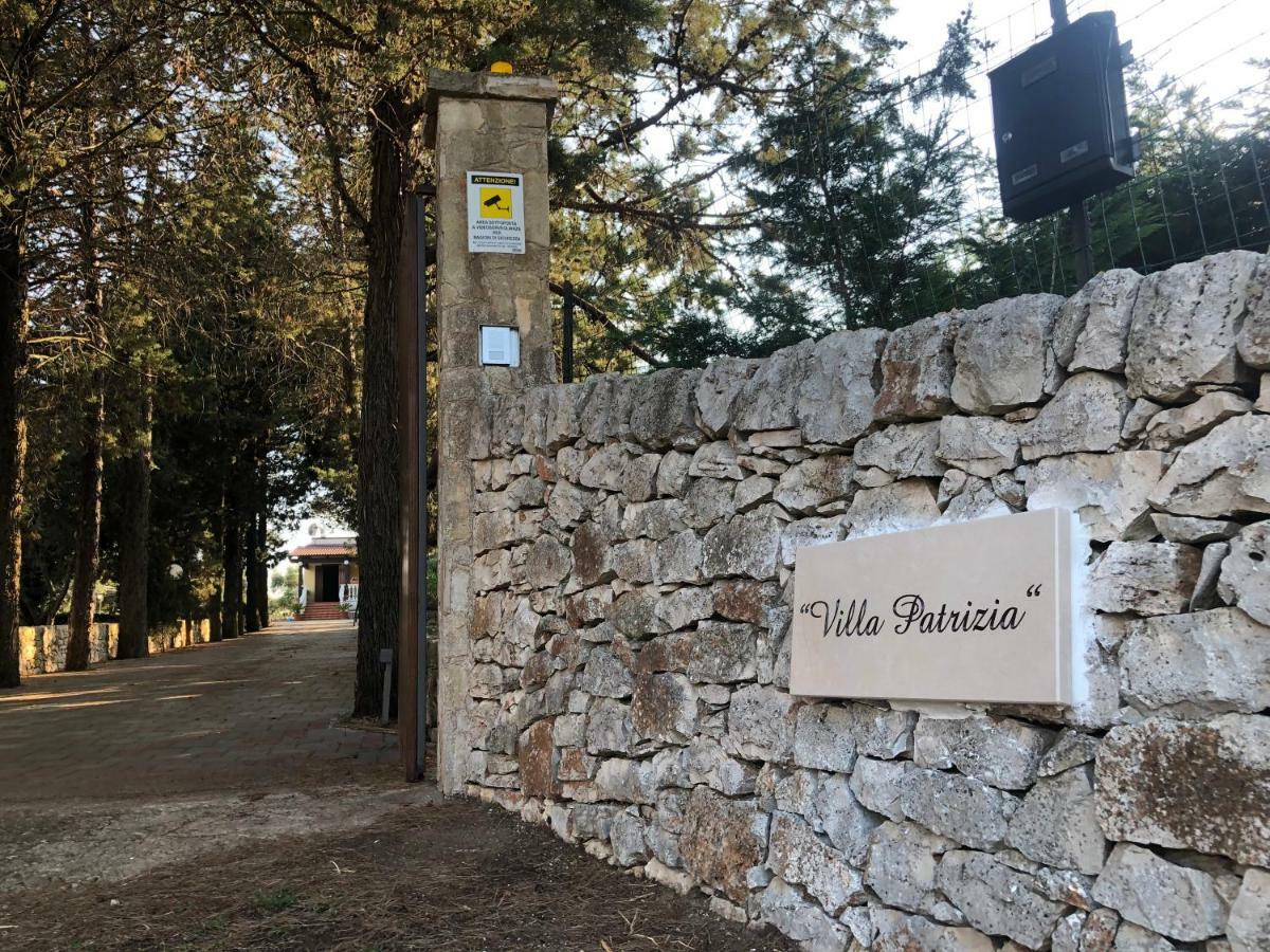 Villa Patrizia-Luxury Villa Mottola Esterno foto